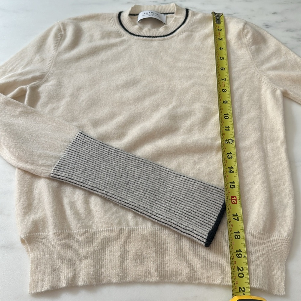 LA LIGNE 100% Cashmere Ribbed Cuff Sweater in Cream Black